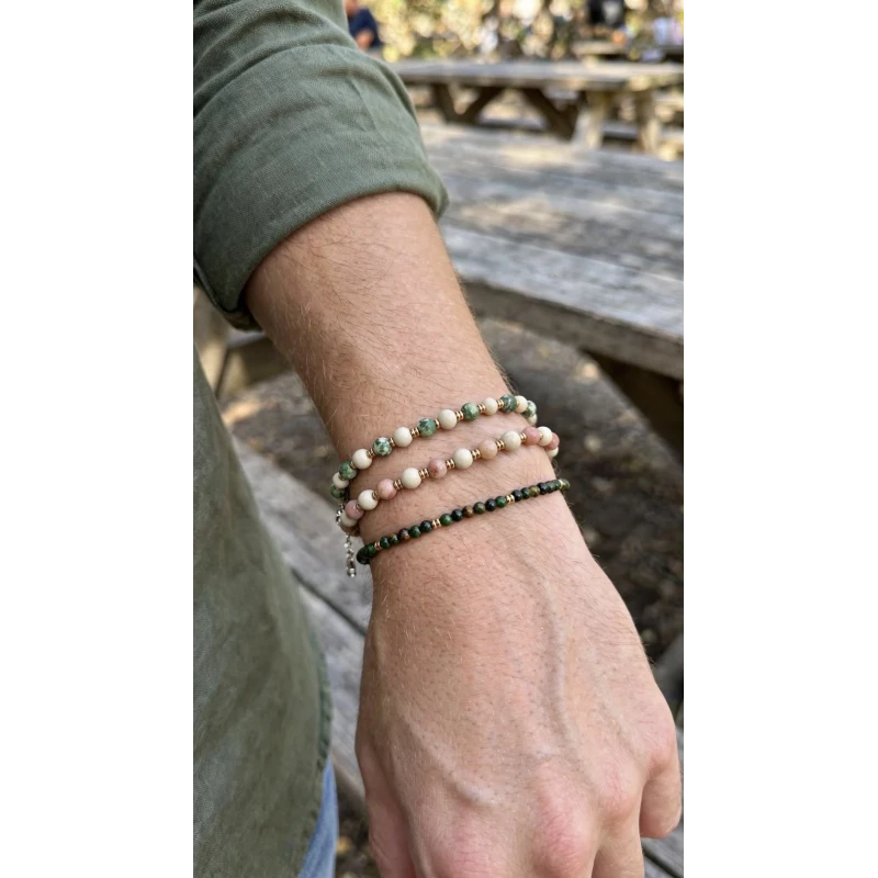 Bracciale con pietre naturali e argento