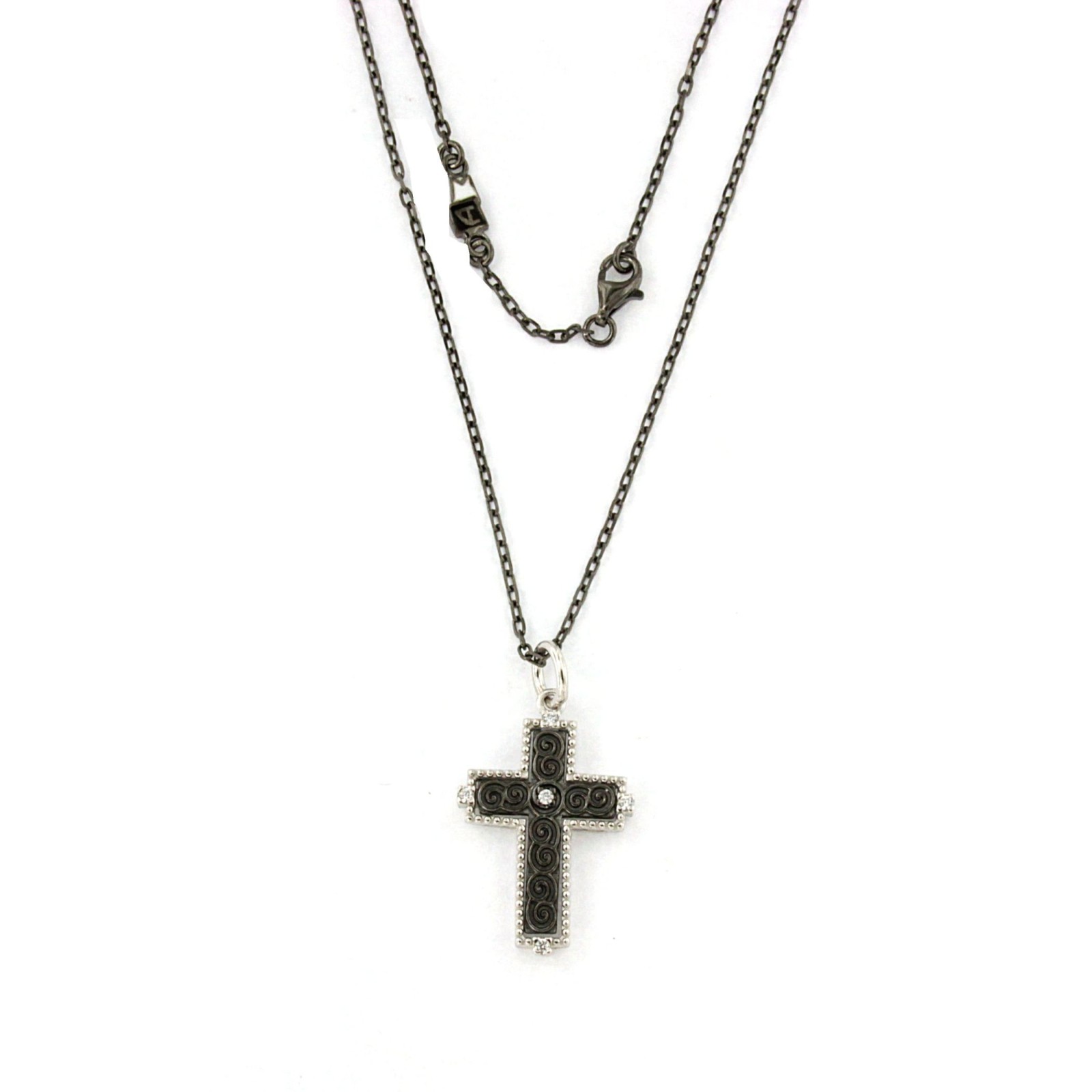 Collana in Argento nero con Croce Vintage